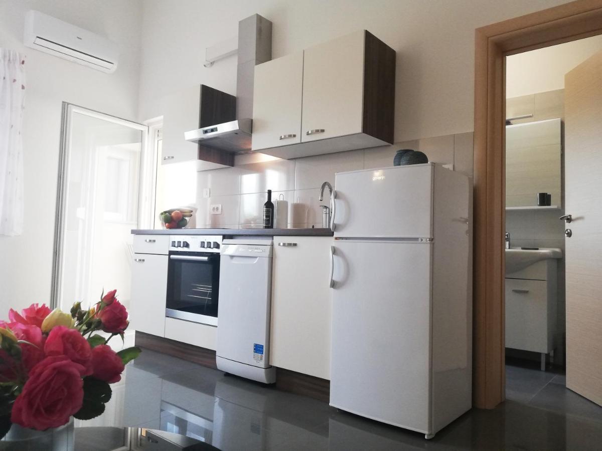 Apartment Zvone, Sukosan-Brand New Apartments Zewnętrze zdjęcie